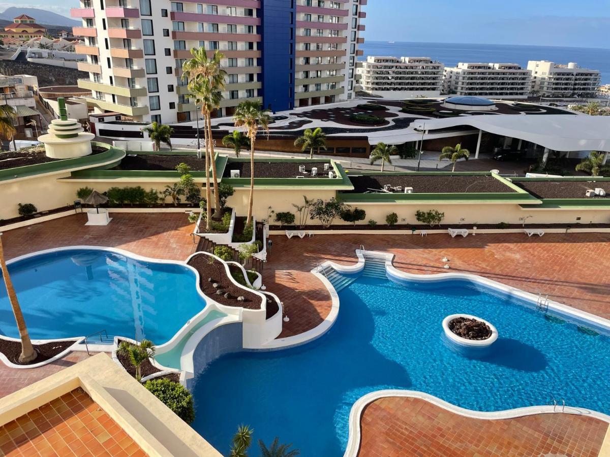 Modern 2-Bedroom Apartment With Stunning View Costa Adeje  Extérieur photo