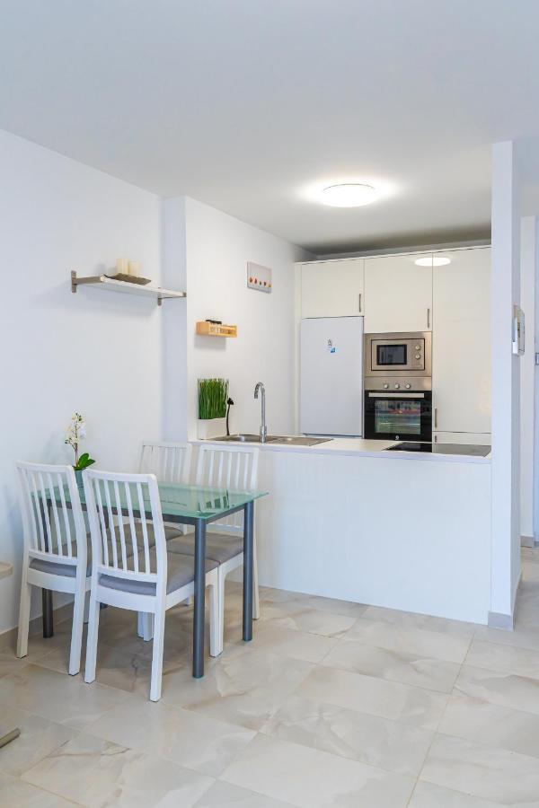 Modern 2-Bedroom Apartment With Stunning View Costa Adeje  Extérieur photo