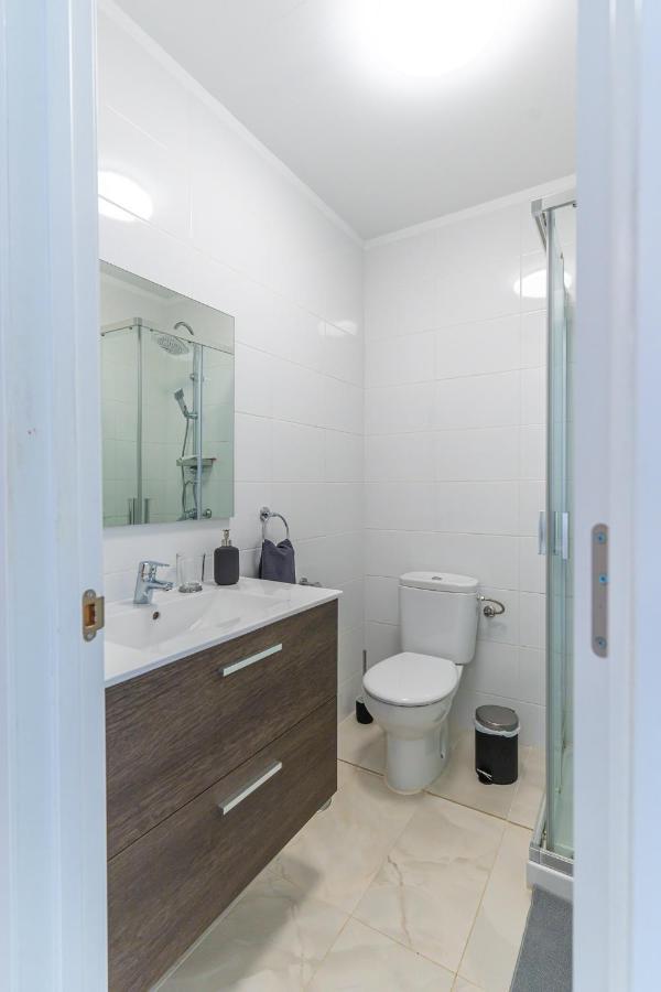 Modern 2-Bedroom Apartment With Stunning View Costa Adeje  Extérieur photo
